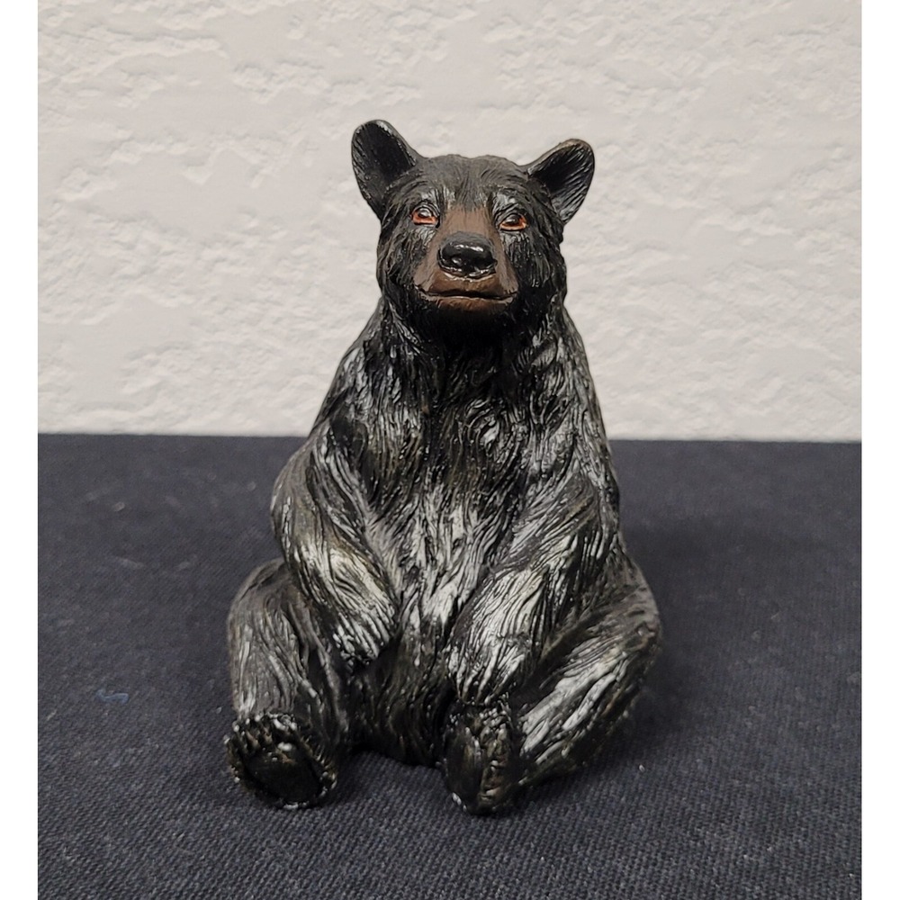 Slifka Figurine Black Bear Sitting Down 3 x 3 x 4 in (X9222)